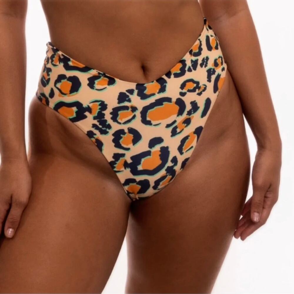 Skatie• ‘Melly’ Bikini Bottom in CARLSBAD